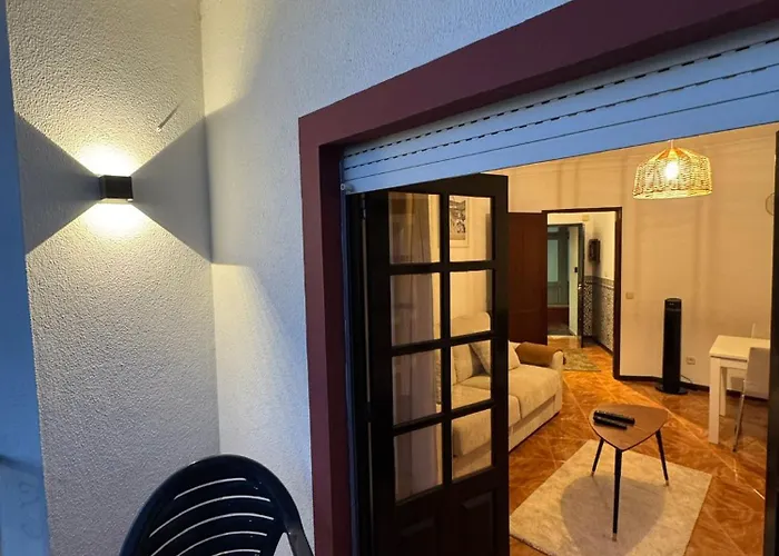 Refúgio Da Nazaré Local Veloso